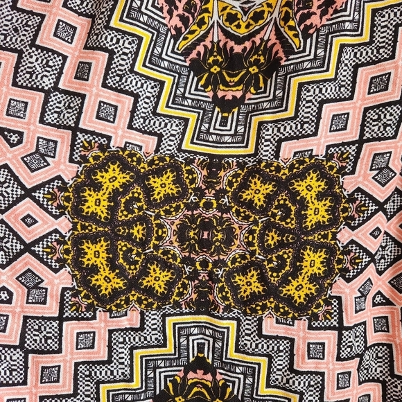 Minkpink Skirt S Asymmetrical Mandala Design Multicolor High Low - Picture 5 of 10